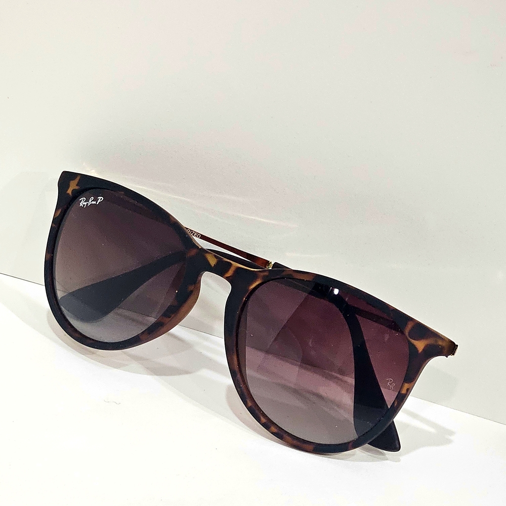 Used Ray-Ban Chris Sunglasses